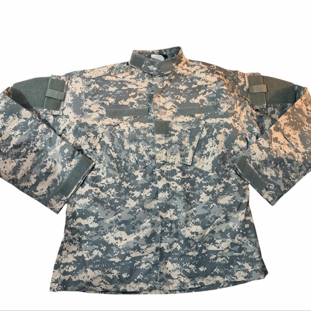 Digital Camo Tactical Jacket - Gray/Green
